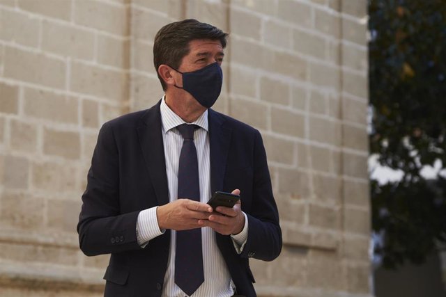 El vicepresidente y consejero de Turismo, Juan Marín, en una imagen de 10 de noviembre en el Parlamento de Andalucía.