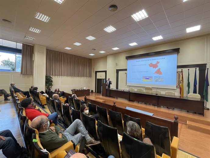 Jornada sobre vacuna en la UMA