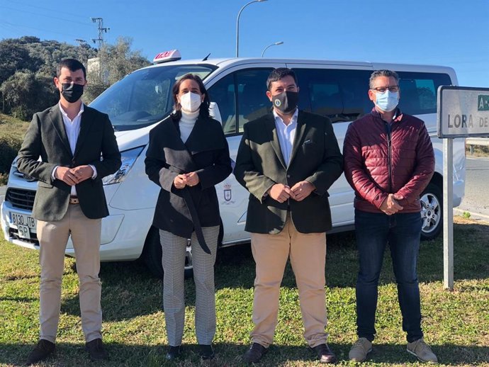 Ruta de taxi a demanda entre Constantina y Lora del Río.