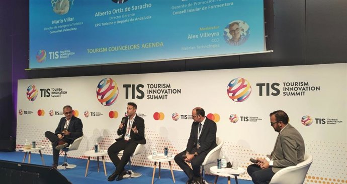 Turisme expone su sistema de análisis de datos en la Tourism Innovation Summit de Sevilla