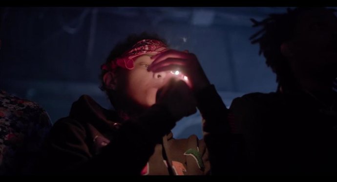 Fotograma Ghost Song