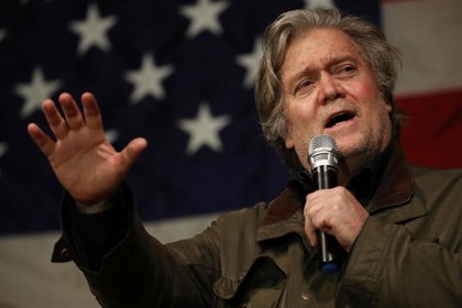 Acusan por desacato al exasesor de Trump, Steve Bannon, por no cooperar con el comité del asalto al Capitolio