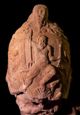 El busto creado en 1884 por Rossend Nobas.