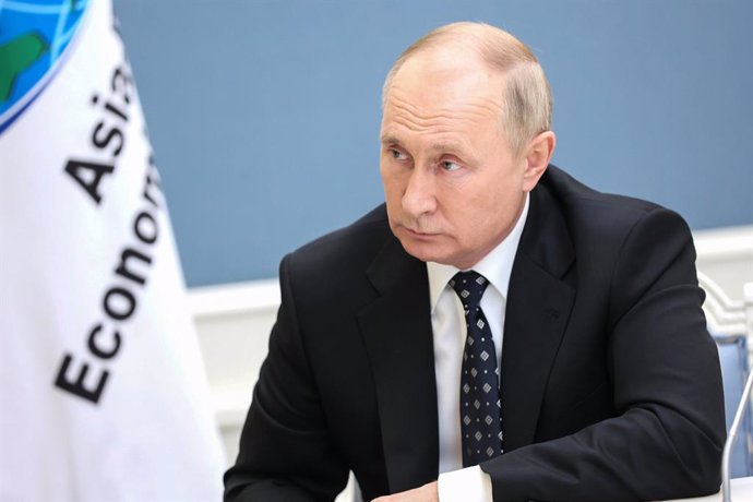 HANDOUT - 13 November 2021, Russia, Moscow: Russian President Vladimir Putin is pictured during an interview with the TV channel "Russia 1". Putin has warned of the danger of unscheduled military manoeuvres in the Black Sea by the North Atlantic Treaty 