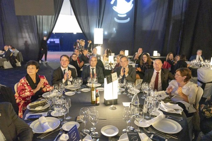 Diputación arropa a los empresarios del mármol en los Premios Macael.