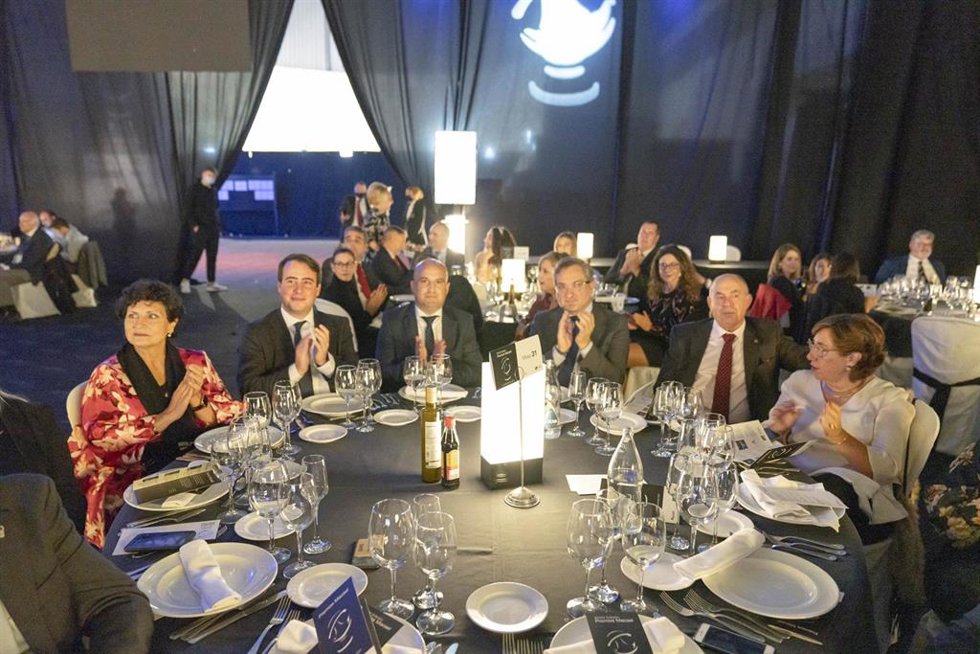 Diputación arropa a los empresarios del mármol en los Premios Macael.
