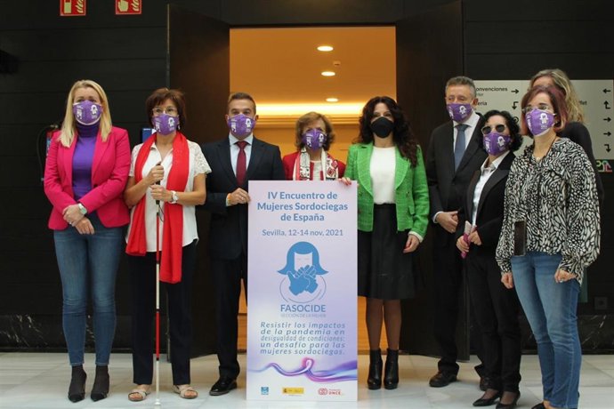 Inauguración de las IV Jornadas de Encuentro de Mujeres Sordociegas
