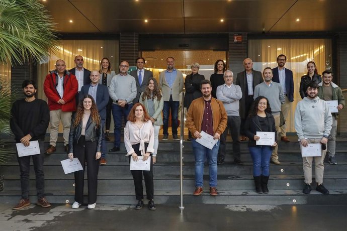 Imágenes de la entrega de certificados.