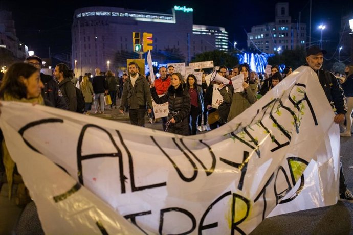 Manifestació a Barcelona contra el certificat Covid-19 i la vacuna