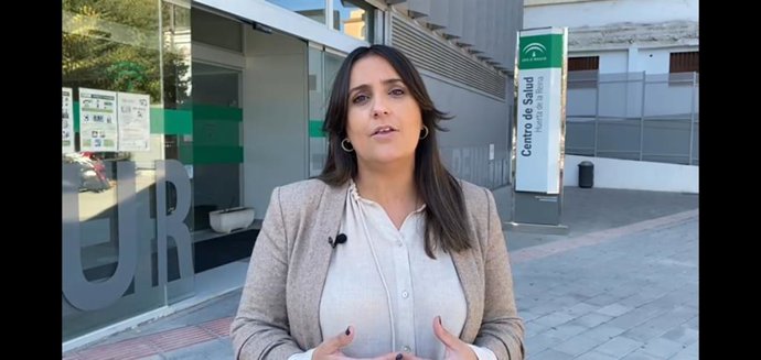 La portavoz de salud del Grupo Popular en el Parlamento de Andalucía, Beatriz Jurado.