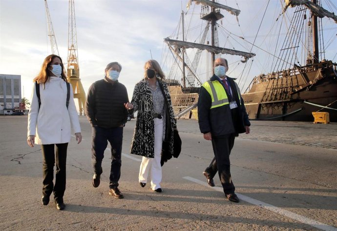 Visita al Muelle de Levante