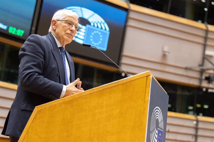 HANDOUT - 10 November 2021, Belgium, Brussels: High Representative of the European Union for Foreign Affairs and Security Policy Josep Borrell gives a speech during a plenary session at the EU Parliament in Brussels. Photo: Alexis Haulot/European Parlia