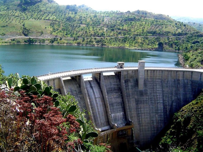 Archivo - Uno de los embalses andaluces