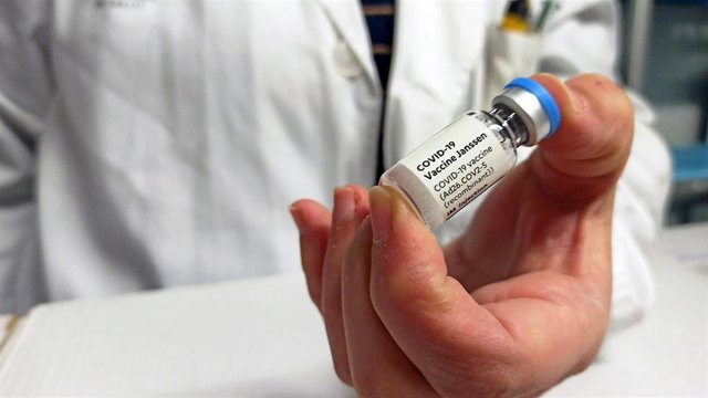 Archivo - La Comunitat Valenciana recibe la vacuna de Janssen