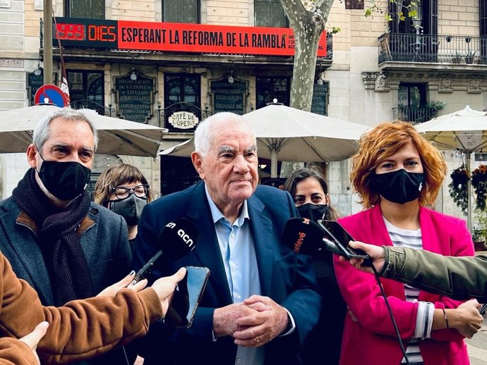 Los concejales de ERC en el Ayuntamiento de Barcelona Jordi Coronas, Ernest Maragall y Elisenda Alamany.
