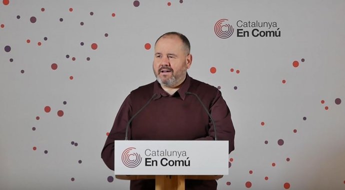 Archivo - Arxiu - El portaveu i diputat dels comuns, Joan Mena, en la roda de premsa