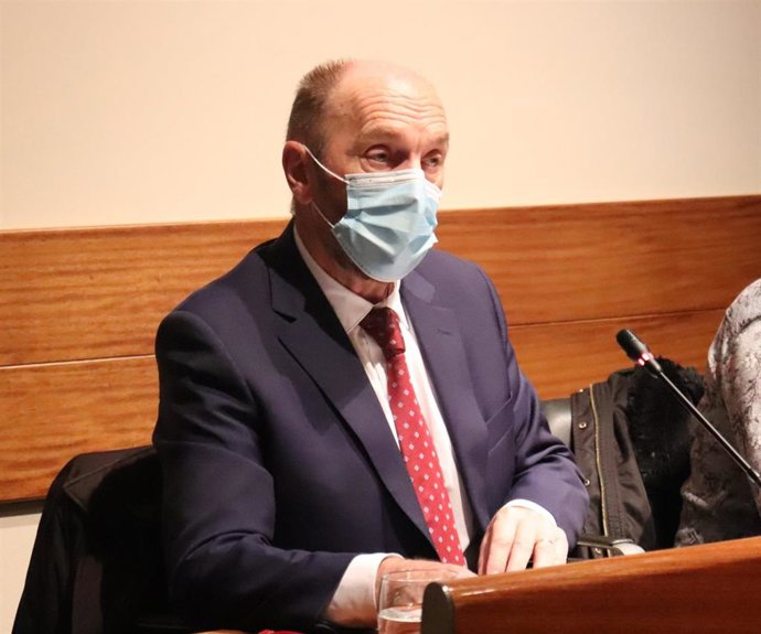 Comparecencia del vicepresidente y consejero de Administración Autonómica, Medio Ambiente y Cambio Climático, Juan Cofiño, en la Junta General de Principado de Asturias (JGPA)