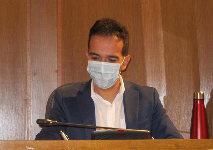 Archivo - El portavoz del PAR en las Cortes de Aragón, Jesús Guerrero.