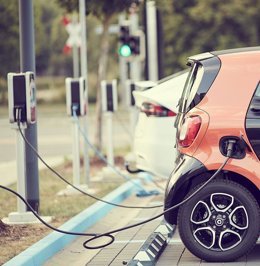 Cs Logroño insiste en la necesidad de crear una red de puntos de recarga para vehículos eléctricos que facilite una movilidad sostenible