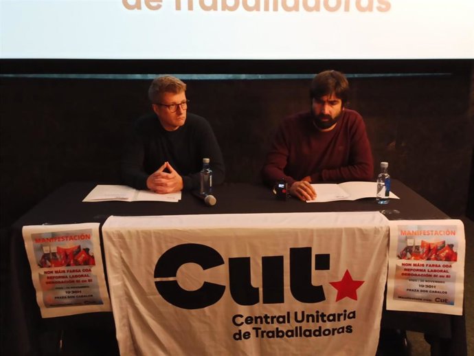 El secretario xeral de la CUT, Ricardo Castro, y el el responsable de la asesoría jurídica de la CUT, Brais González