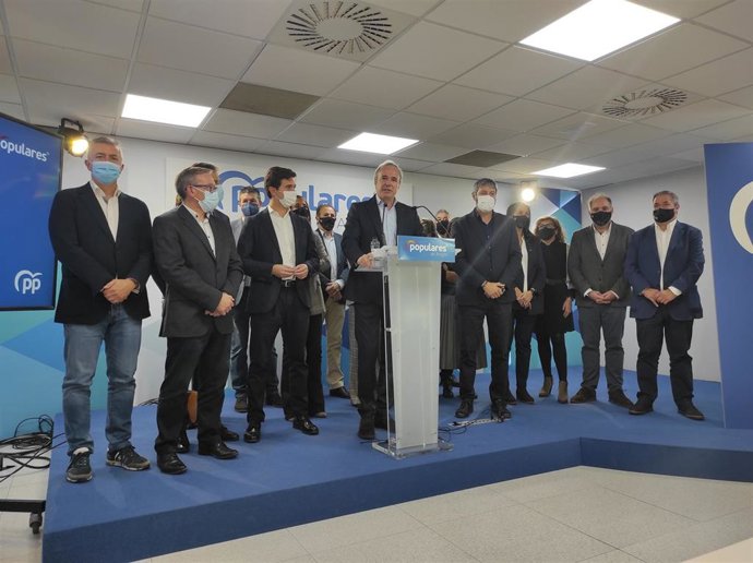 Azcón presenta 2.389 avales en su candidatura a la Presidencia del PP regional para trabajar por "un Aragón mejor".