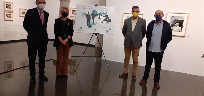 Presentación del I Encuentro de Agrupaciones Fotográficas.