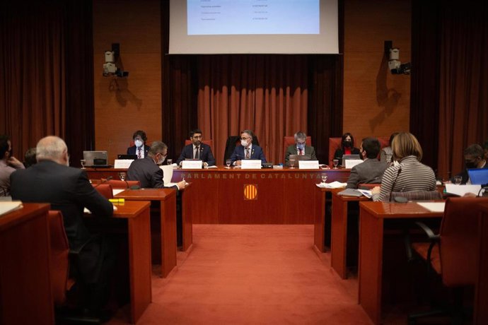 Comisión de Políticas Digitales y Territorio para los Presupuestos de 2022, con el vicepresidente y conseller de Politicas Digitales y Territorio, Jordi Puigneró