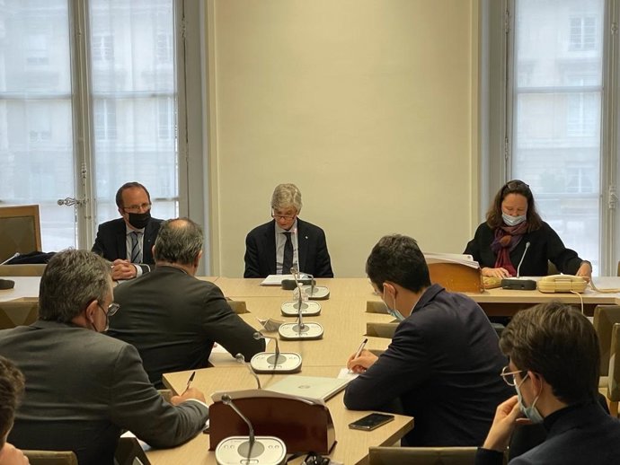 El conseller de Salut, Josep Maria Argimon, durant la seva intervenció en l'Assemblea Nacional Francesa