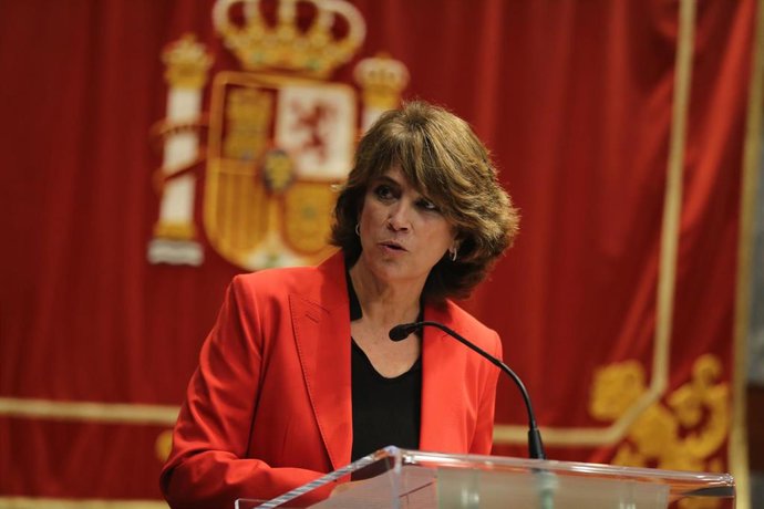La Fiscal General del Estado, Dolores Delgado, asiste al acto de entrega de los XVI Premios del Observatorio contra la Violencia Doméstica y de Género, en la Sede del Consejo General del Poder Judicial, Madrid (España). 