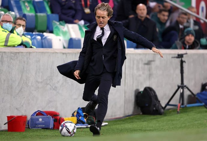 Roberto Mancini durante el partido entre Irlanda del Norte e Italia de la fase de clasificación para el Mundial de Catar 