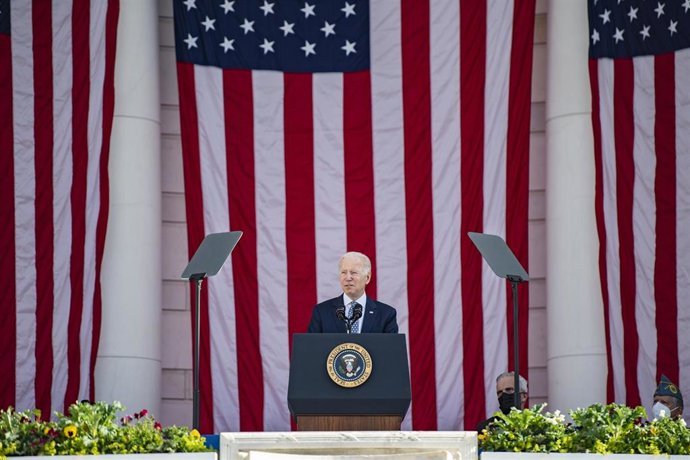 11 November 2021, US, Arlington: USPresident Joe Biden delivers an address during the 68th National Veterans Day Observance in the Memorial Amphitheater at Arlington National Cemetery. Photo: Elizabeth Fraser/Dod/Planet Pix via ZUMA Press Wire/dpa