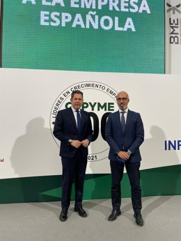 El presidente de Cepyme, Gerardo Cuerva, y el CEO de Vialterra Infraestructuras, Juanma Bueno.