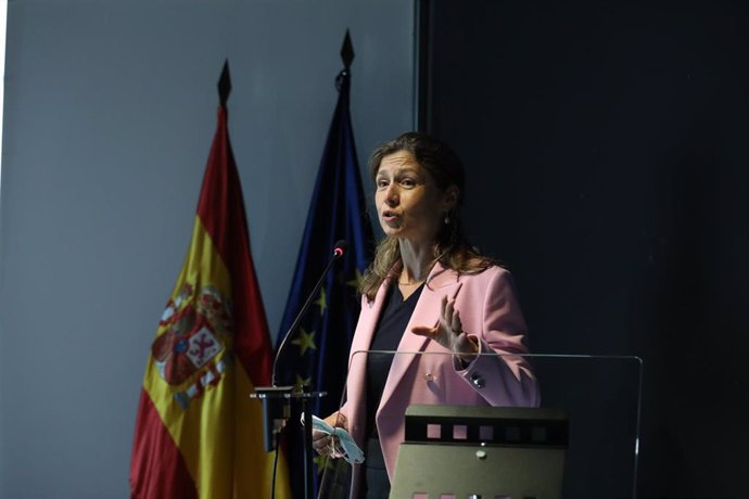 Archivo - La directora de la AEMPS, María Jesús Lama, interviene en la inauguración de la Jornada Conmemorativa '50 Aniversario del Servicio de Información Toxicológica (SIT)', a 10 de junio de 2021, en Madrid, (España).