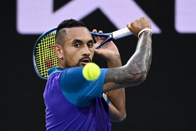 Archivo - Nick Kyrgios of Australia in action during his first Round Men's singles match against Federico Ferreira Silva of Portugal on Day 1 of the Australian Open at Melbourne Park in Melbourne, Monday, February 8, 2021. (AAP Image/Dean Lewins) NO ARC