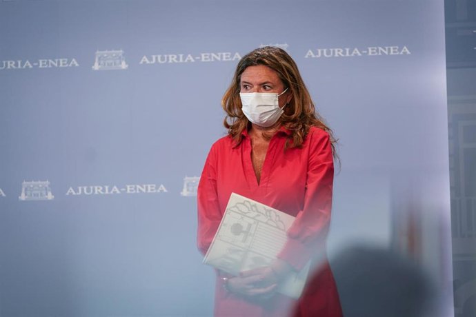 Archivo - La consejera de Salud en Euskadi, Gotzone Sagardui, durante una rueda de prensa 