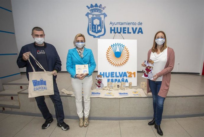 Presentan los descuentos en comercio y hostelería a los inscritos en el Mundial de Bádminton.