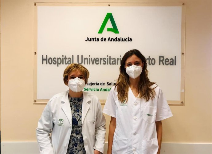 Beatriz Rosado y Lucía Moreno, del Hospital Universitario de Puerto Real.