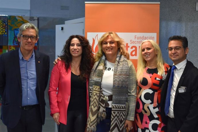 Archivo - La consejera de Igualdad, Rocío Ruiz, en una imagen de noviembre de 2019, en reuniones para la elaboración del decreto sobre el Consejo Andaluz del Pueblo Gitano de Andalucía.