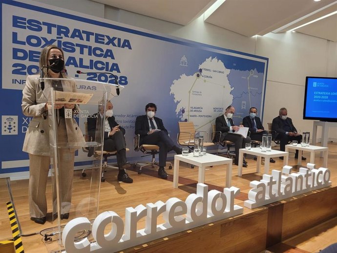 La conselleira de Infraestruturas, Ethel Vázquez, presenta la estrategia logística 2021-2028