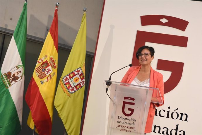Archivo - La diputada de Igualdad, Juventud y Administración Electrónica de Granada, Mercedes Garzón.