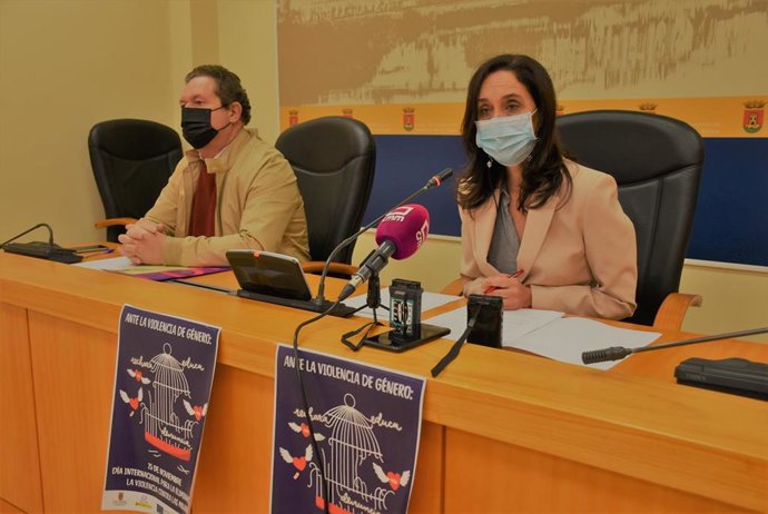 Presentación de los actos del 25 de noviembre en Talavera.