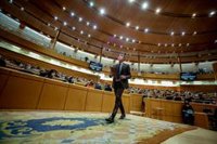 Sánchez evita responder al PP sobre sus viajes en el Falcon y les acusa de tener un "problema" con la democracia