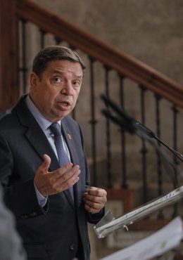 El ministro de Agricultura, Pesca y Alimentación, Luis Planas, en rueda de prensa