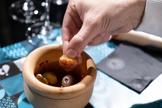 Degustación de papa de Tenerife en 'San Sebastian Gastronomika'