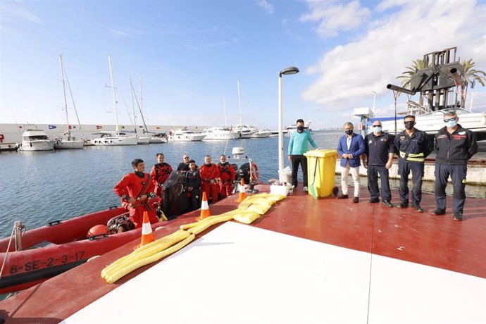 Marbella elabora su primer plan específico de emergencia para responder con la máxima eficacia ante el riesgo de contaminación del litoral