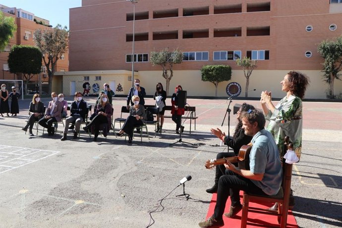 Junta celebra el Día Internacional del Flamenco en el colegio Ciavieja de El Ejido.