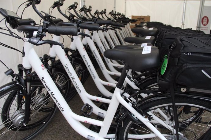 Les 96 bicicletes elctriques que la Diputació de Barcelona ha donat als ajuntaments