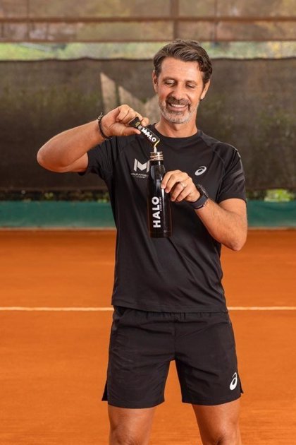 Patrick el entrenador de tenis más influyente del mundo, se con HALO Hydration