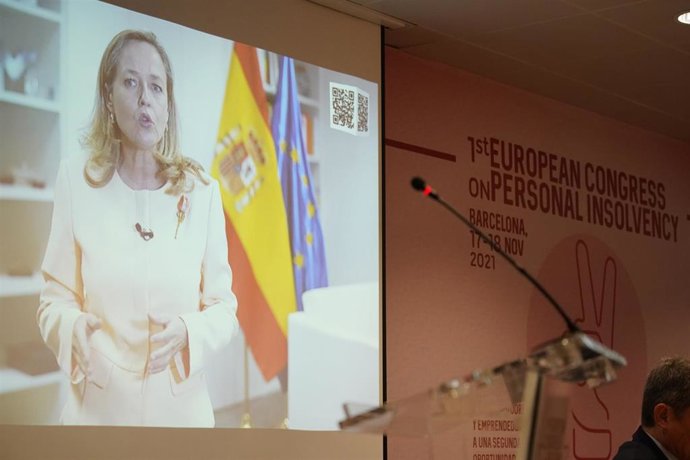La vicepresidenta Nadia Calviño durante su intervención telemática en el I Congreso Europeo sobre Segunda Oportunidad, organizado por el ICAB.