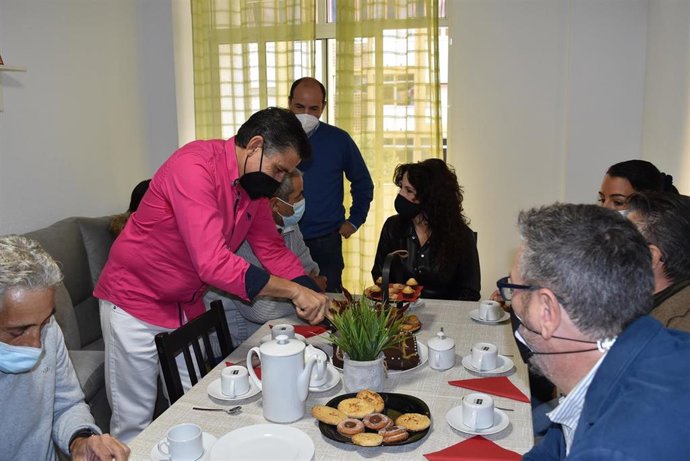 Rocío Ruiz anuncia la continuidad de la Red andaluza de atención a personas sin hogar